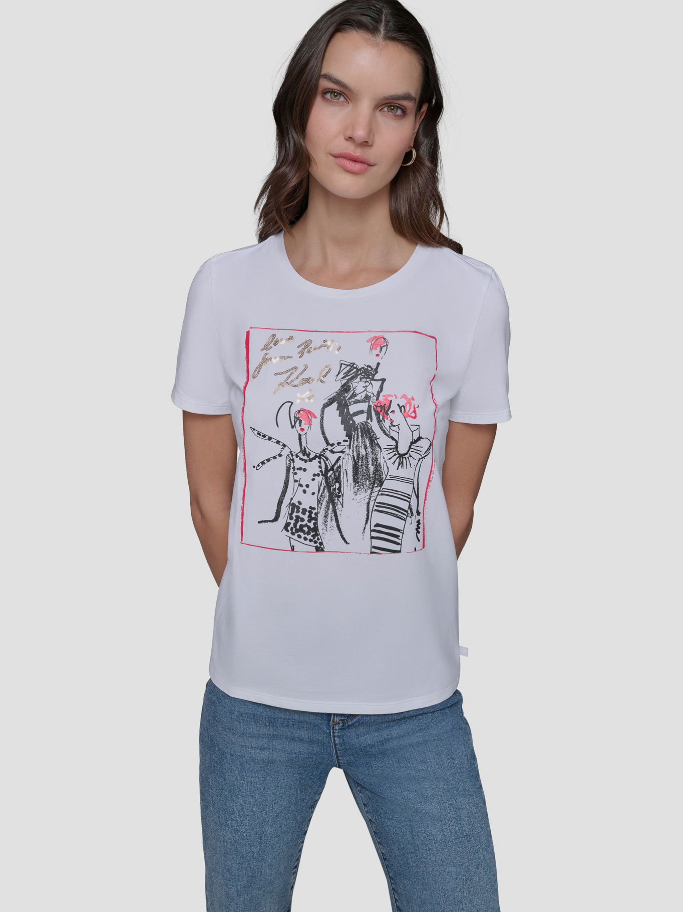 POLERA CON BOCETO DE CHICA - 1