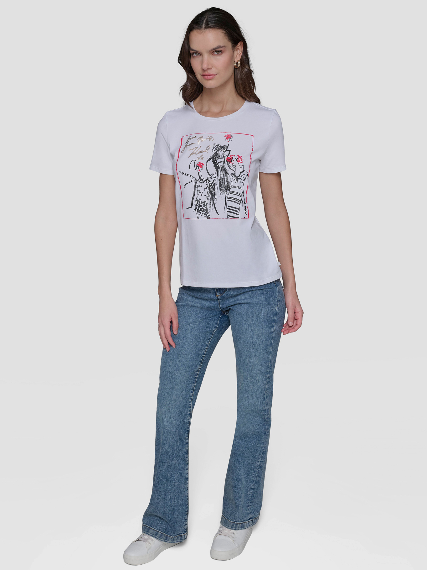POLERA CON BOCETO DE CHICA - 2