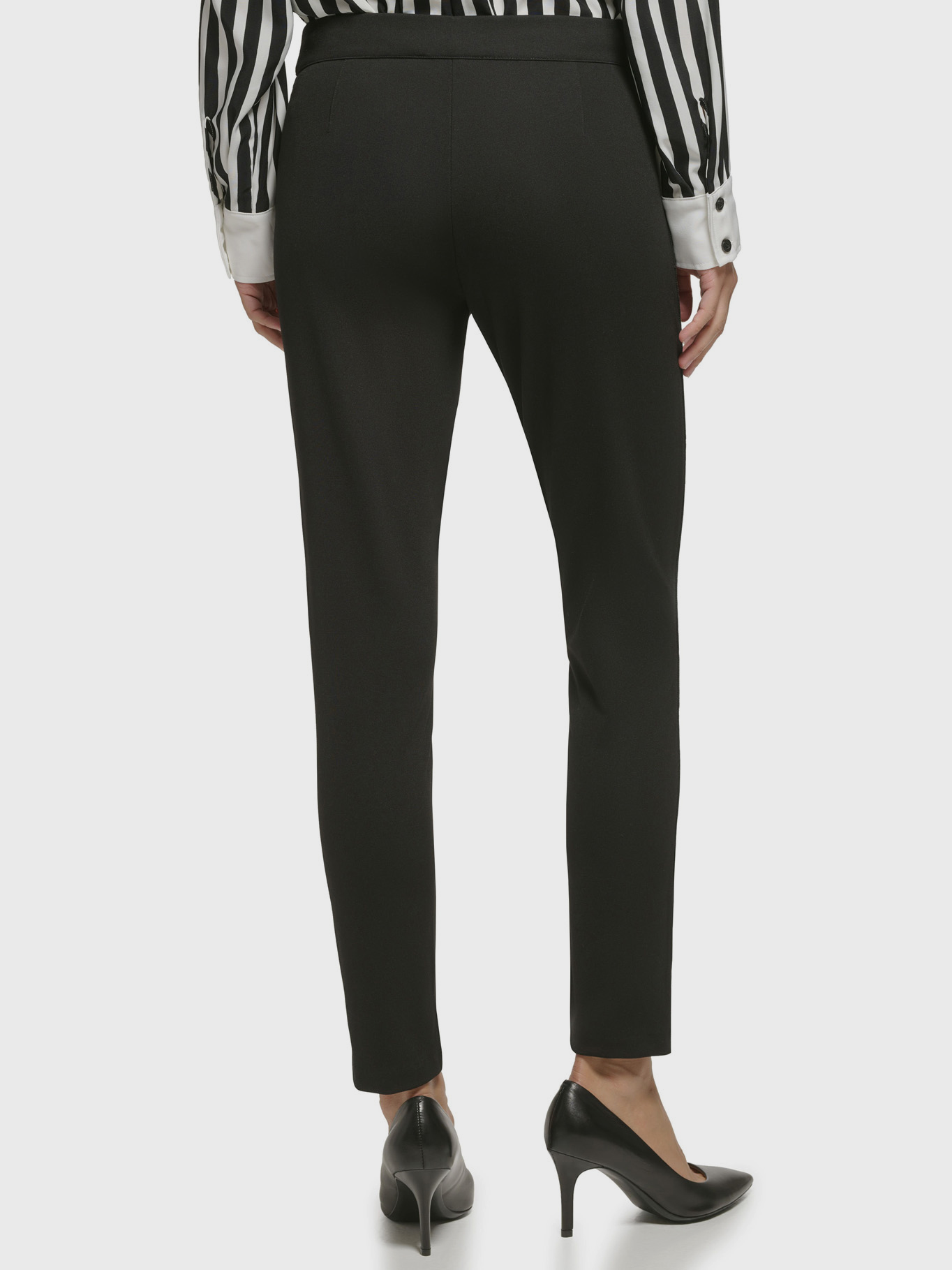 PANTALON CON CINTA DELGADA EN LOS LATERALES - 2