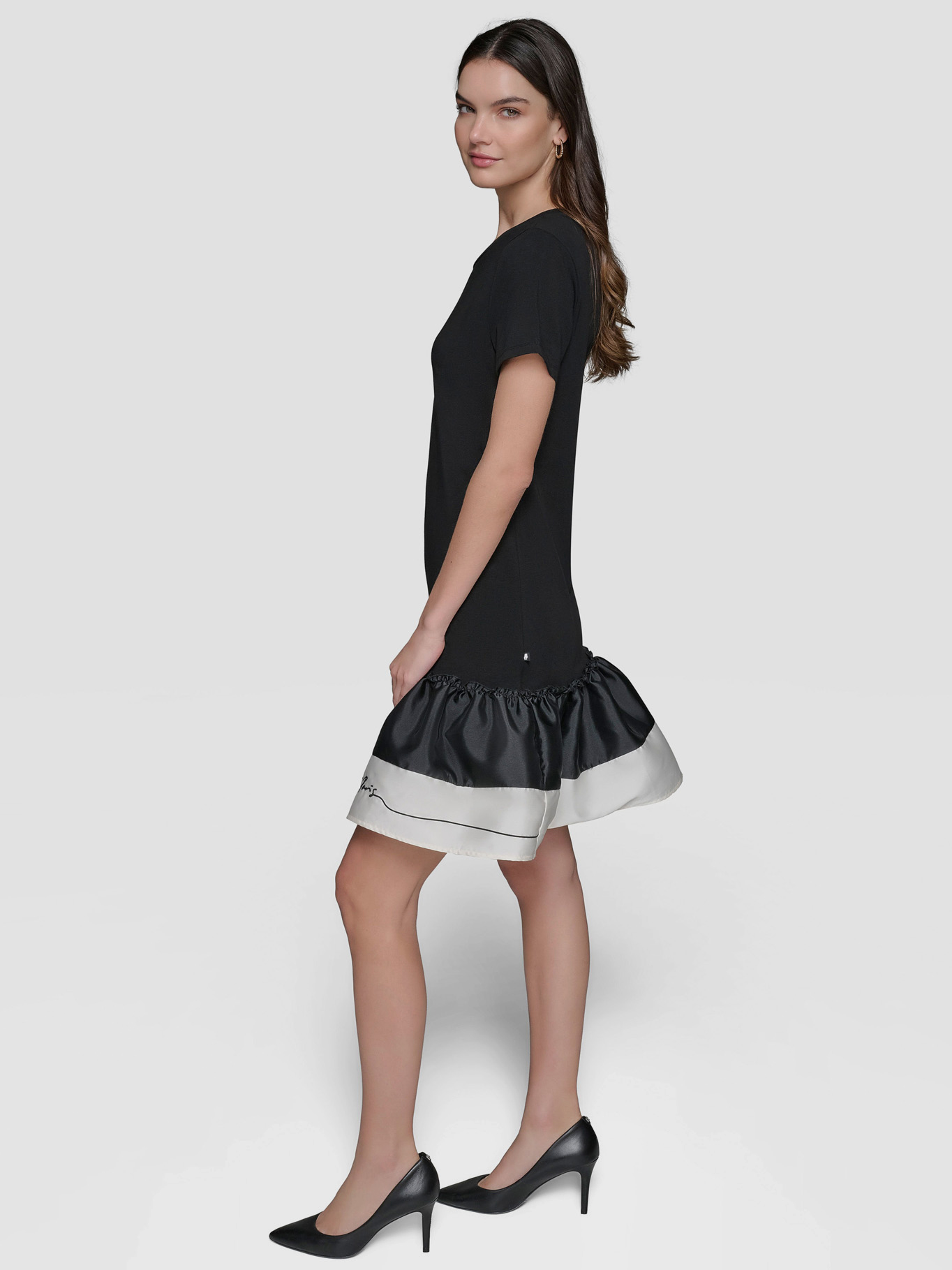 VESTIDO CON DISEÑO DE VOLANTES - 3