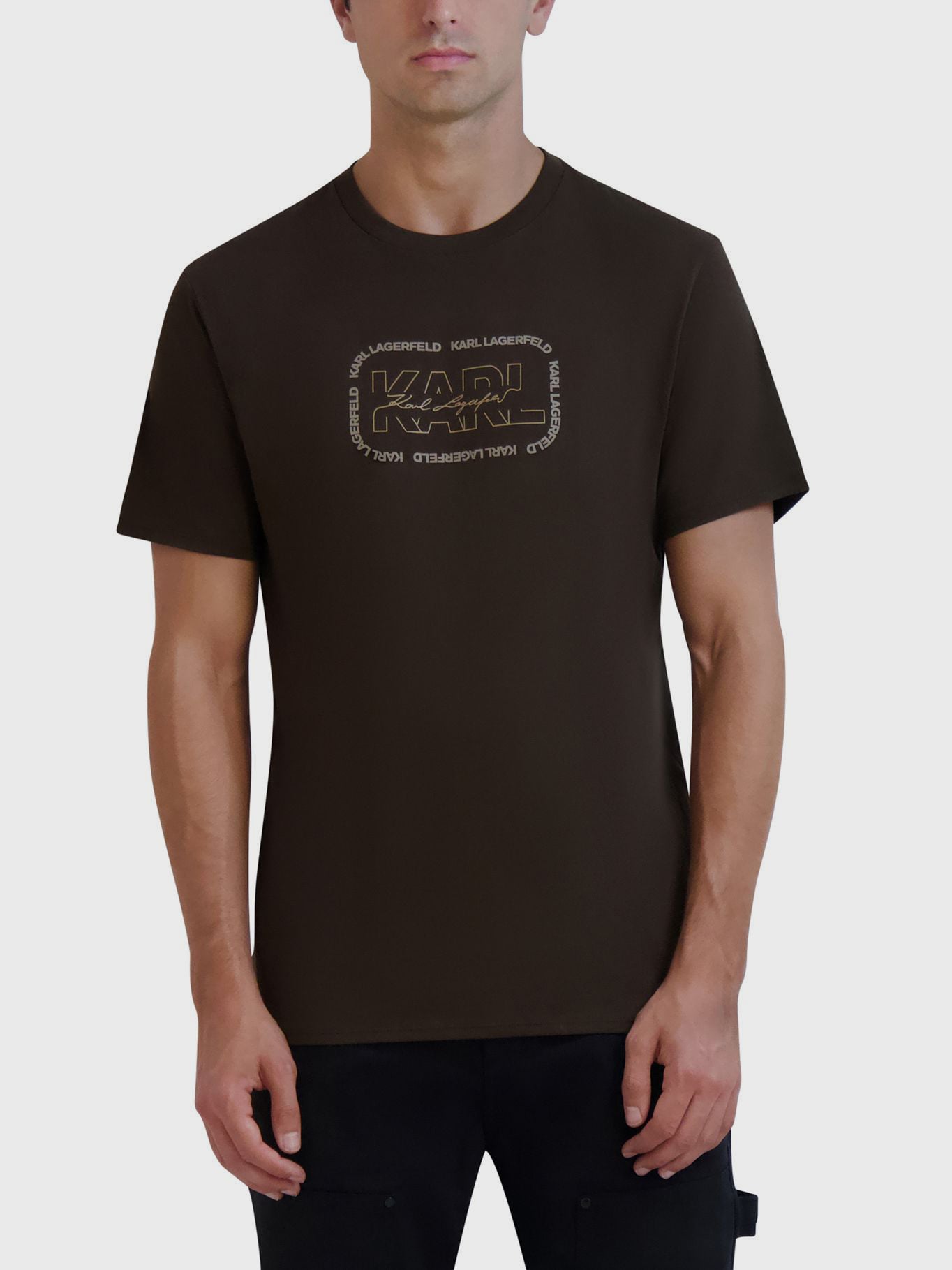 POLERA CON LOGO CUADRADO DELINEADO - 1
