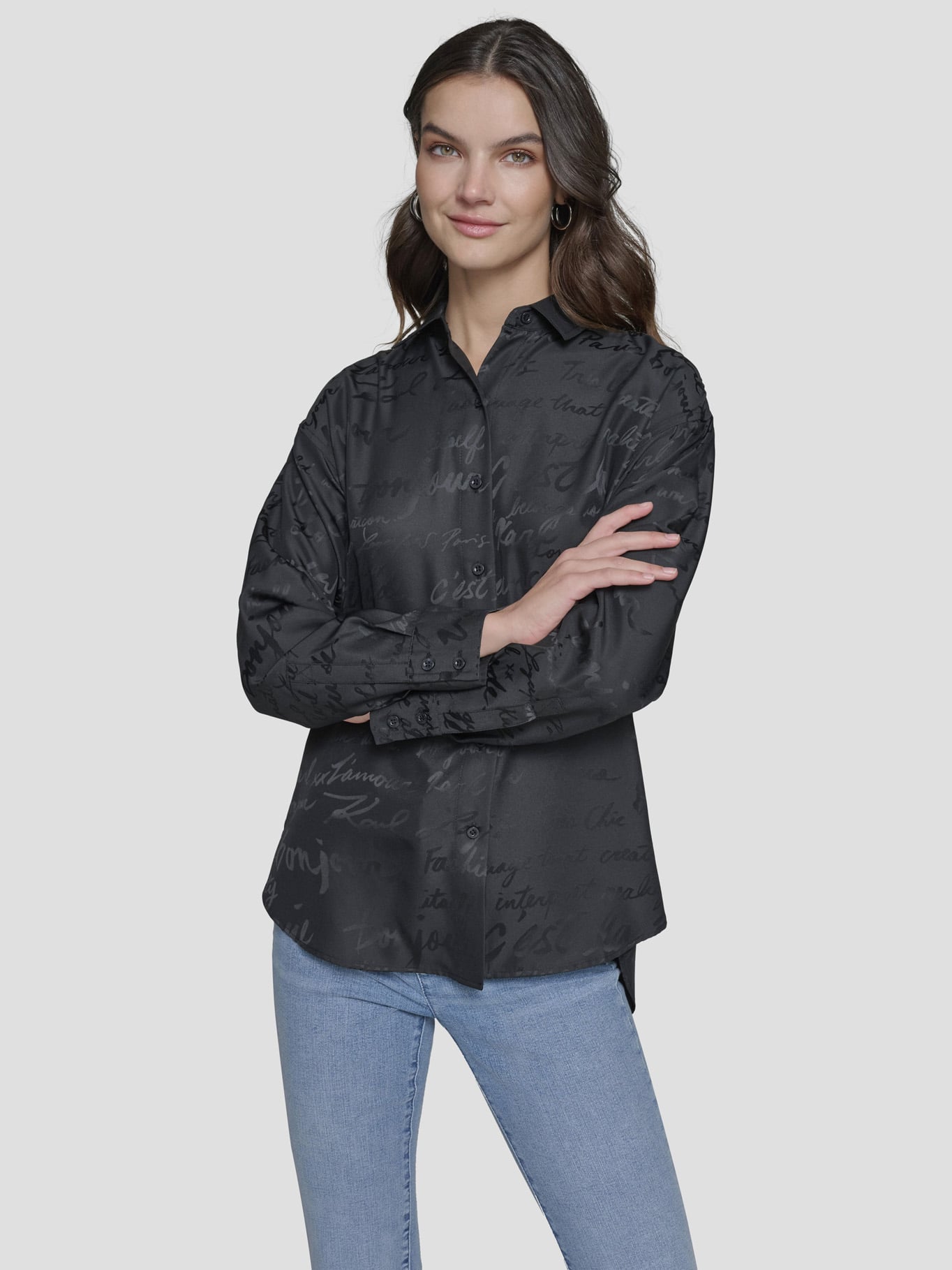 CAMISA OVERZISE CON ESTAMPADO TONAL - 1