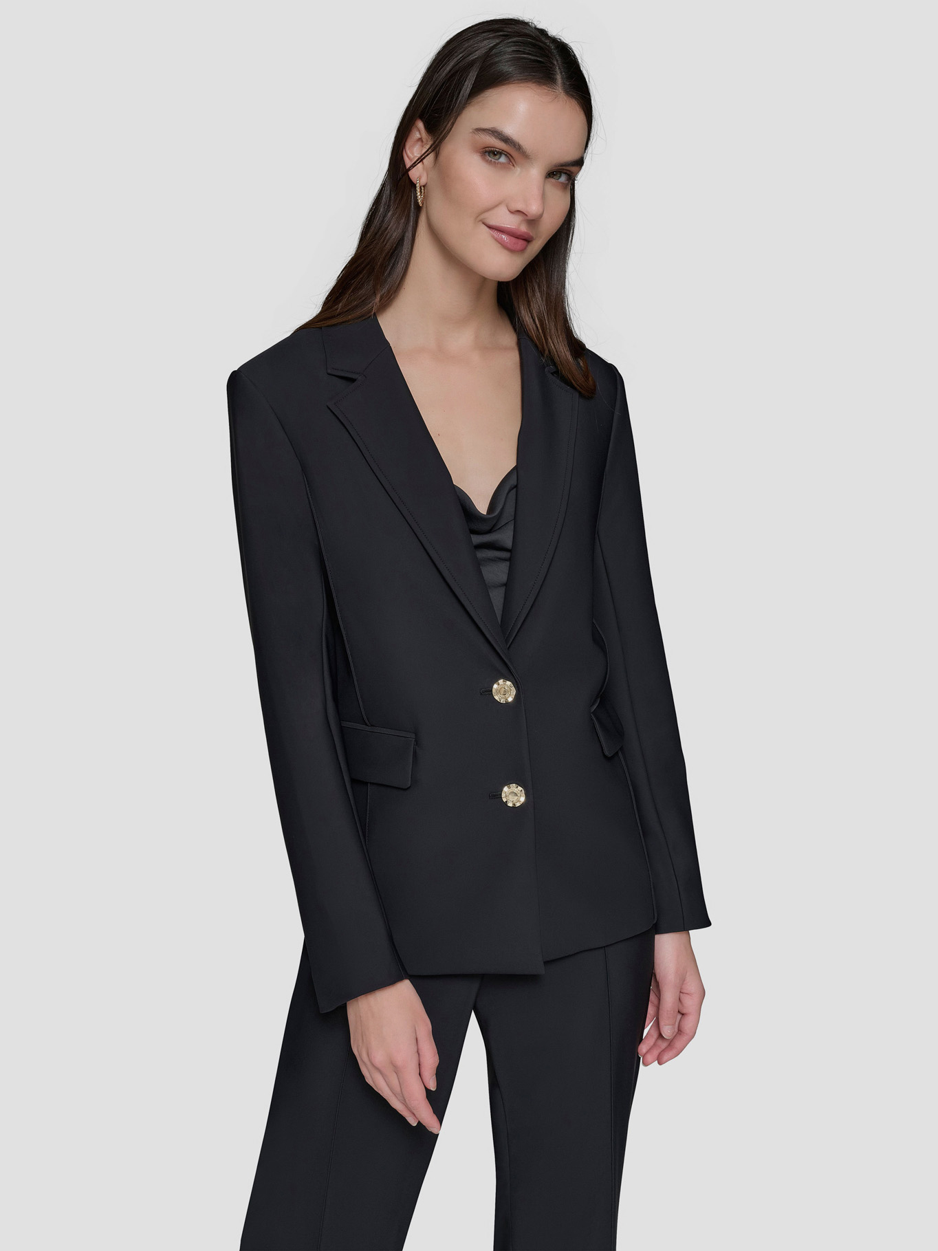 BLAZER CON DETALLE DE CADENA - 1