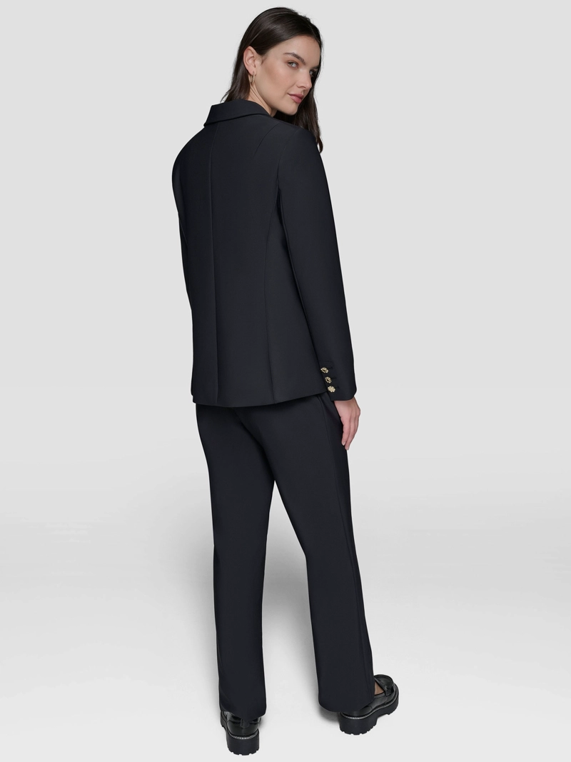 BLAZER CON DETALLE DE CADENA - 4