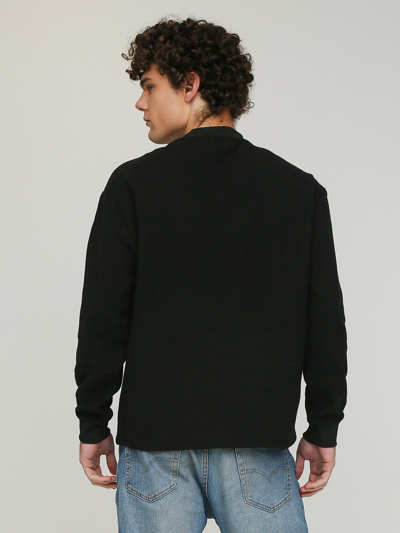 POLERON POLAR CON BOLSILLO Y FIRMA DE KARL - 4