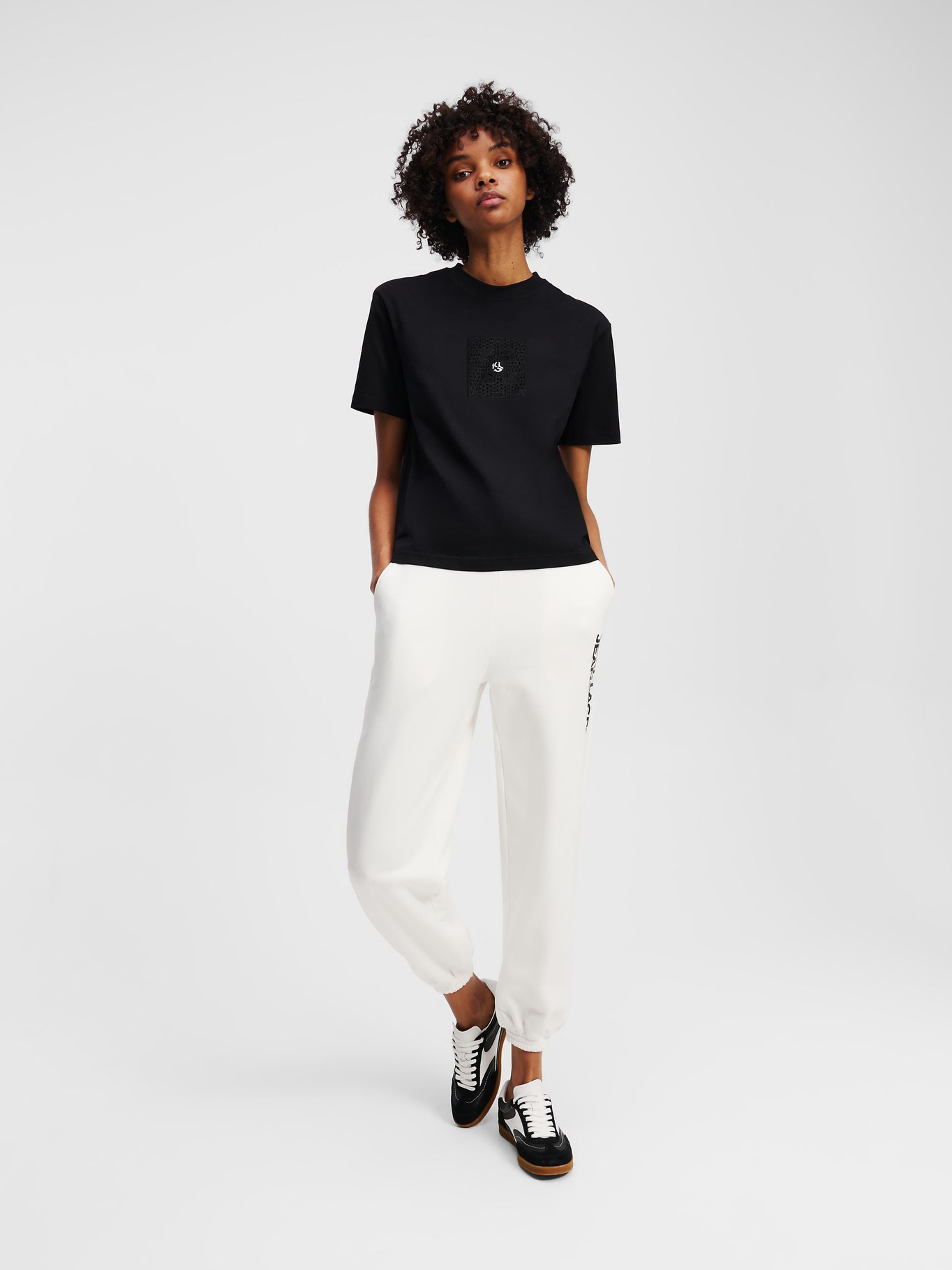 POLERA REGULAR CON MONOGRAMA - 2