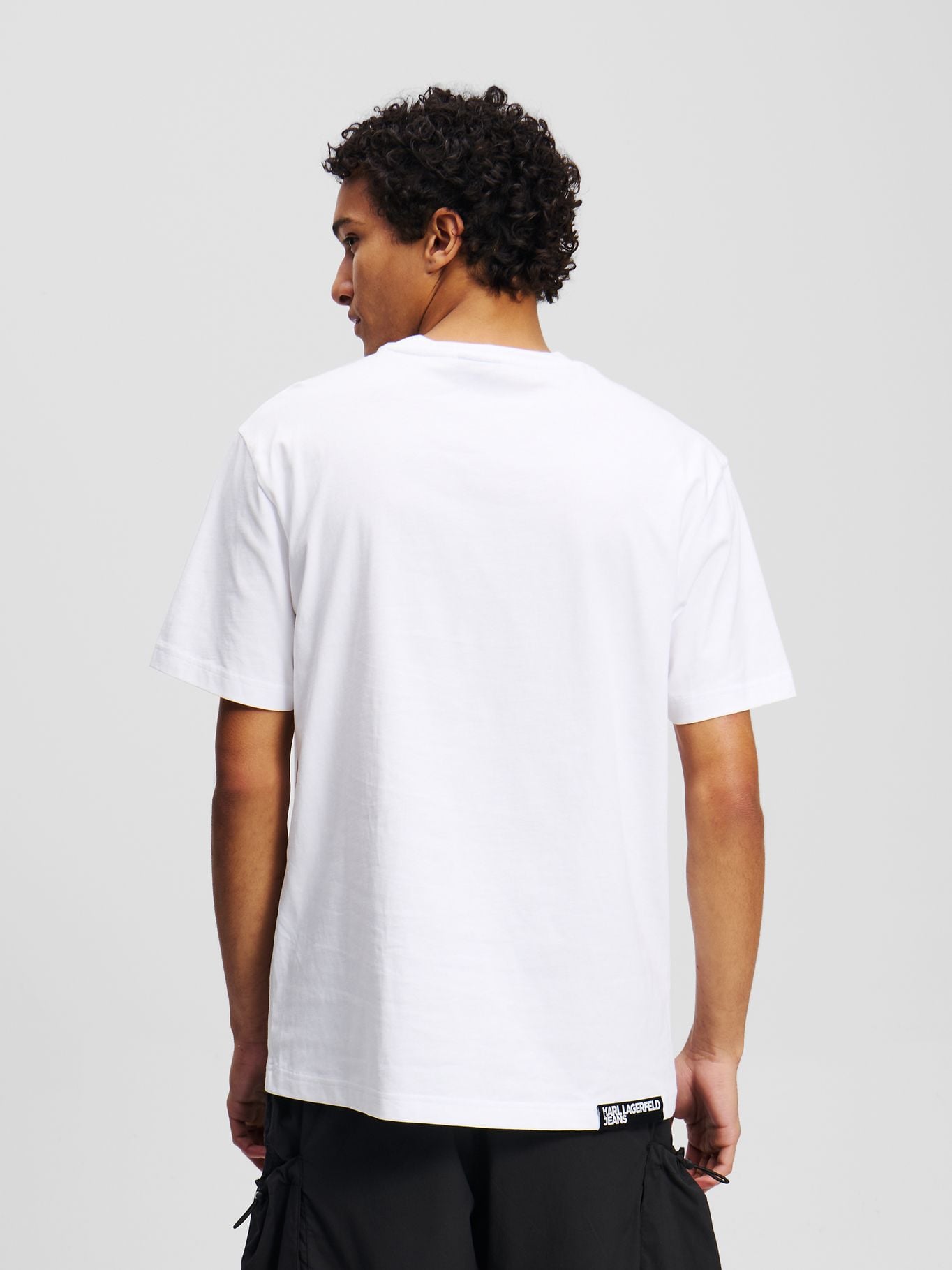 POLERA REGULAR ESSENTIAL - 3