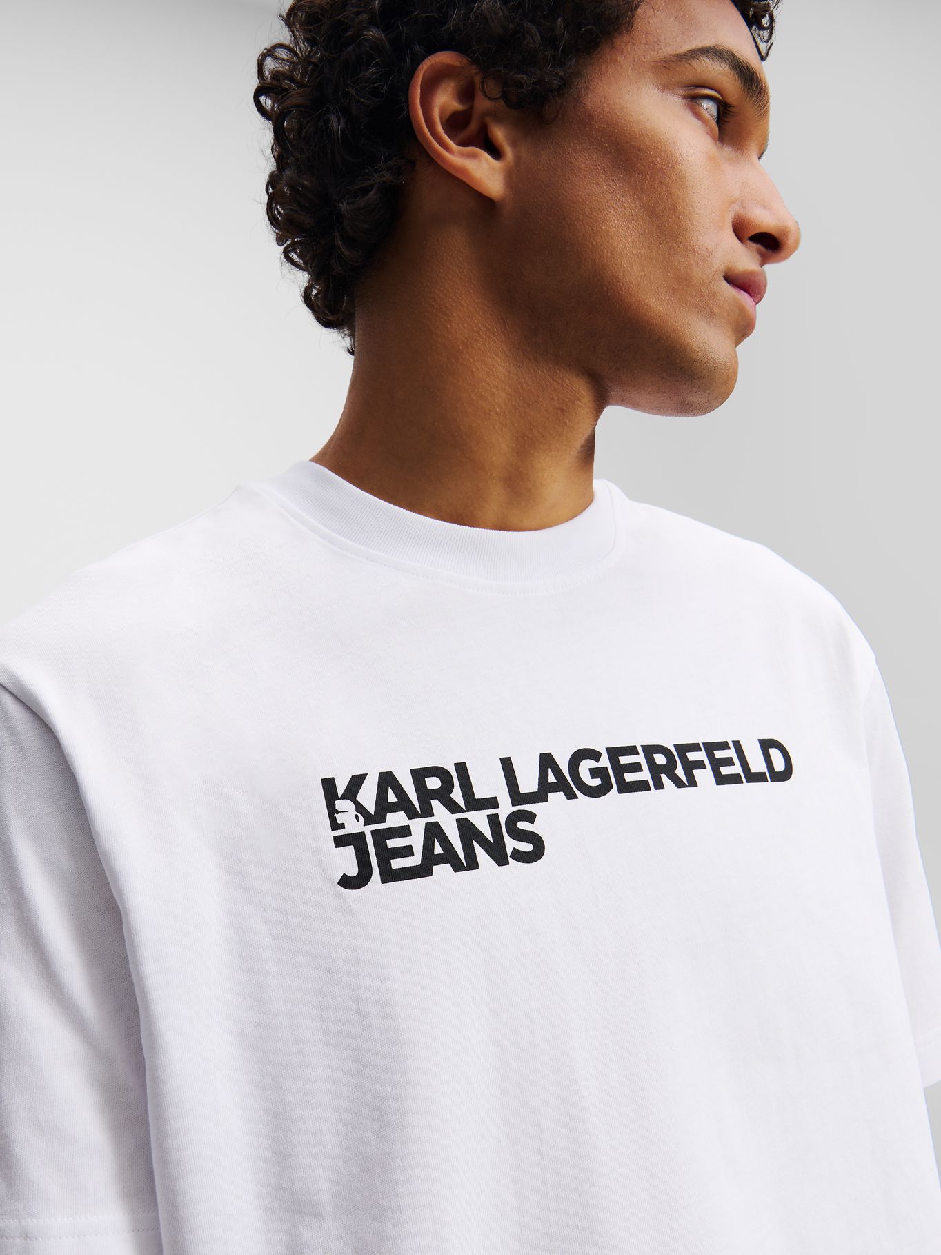POLERA REGULAR ESSENTIAL - 4
