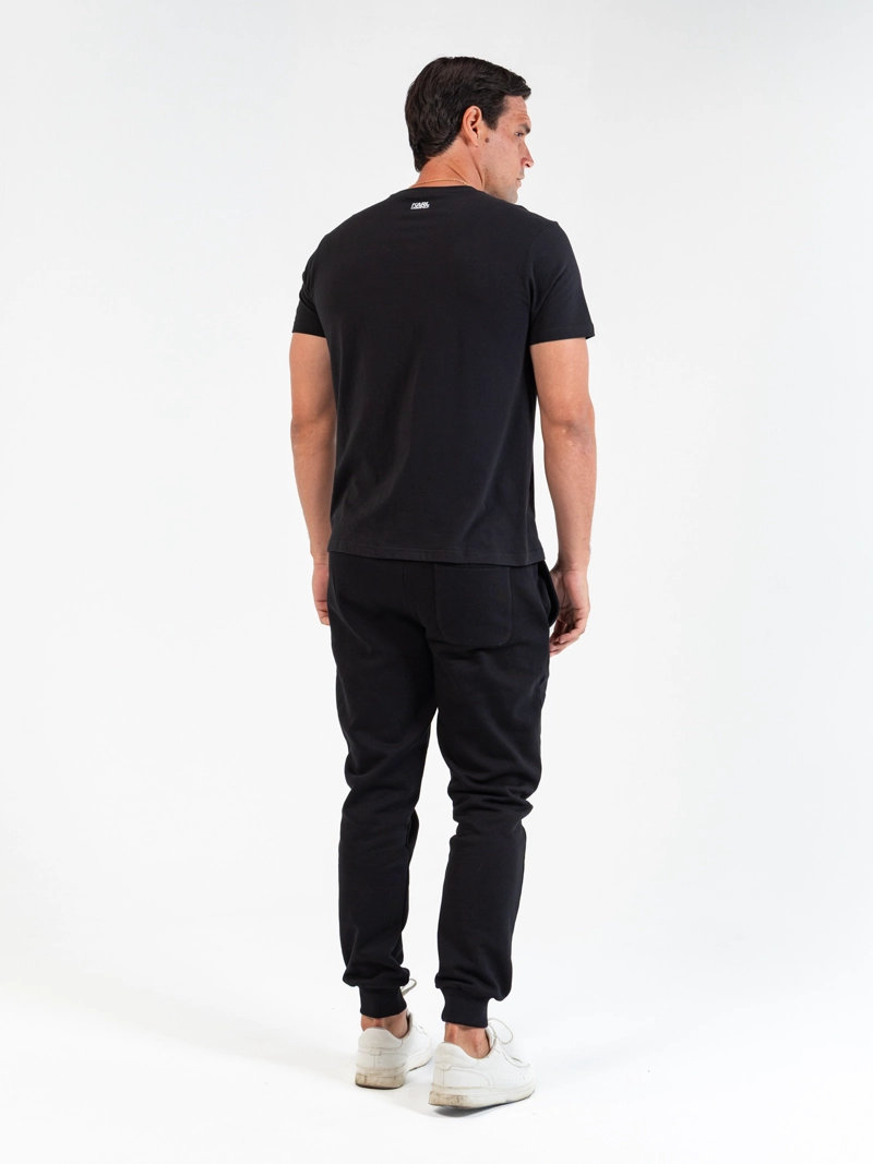 POLERA CON PERFIL DE KARL - 3