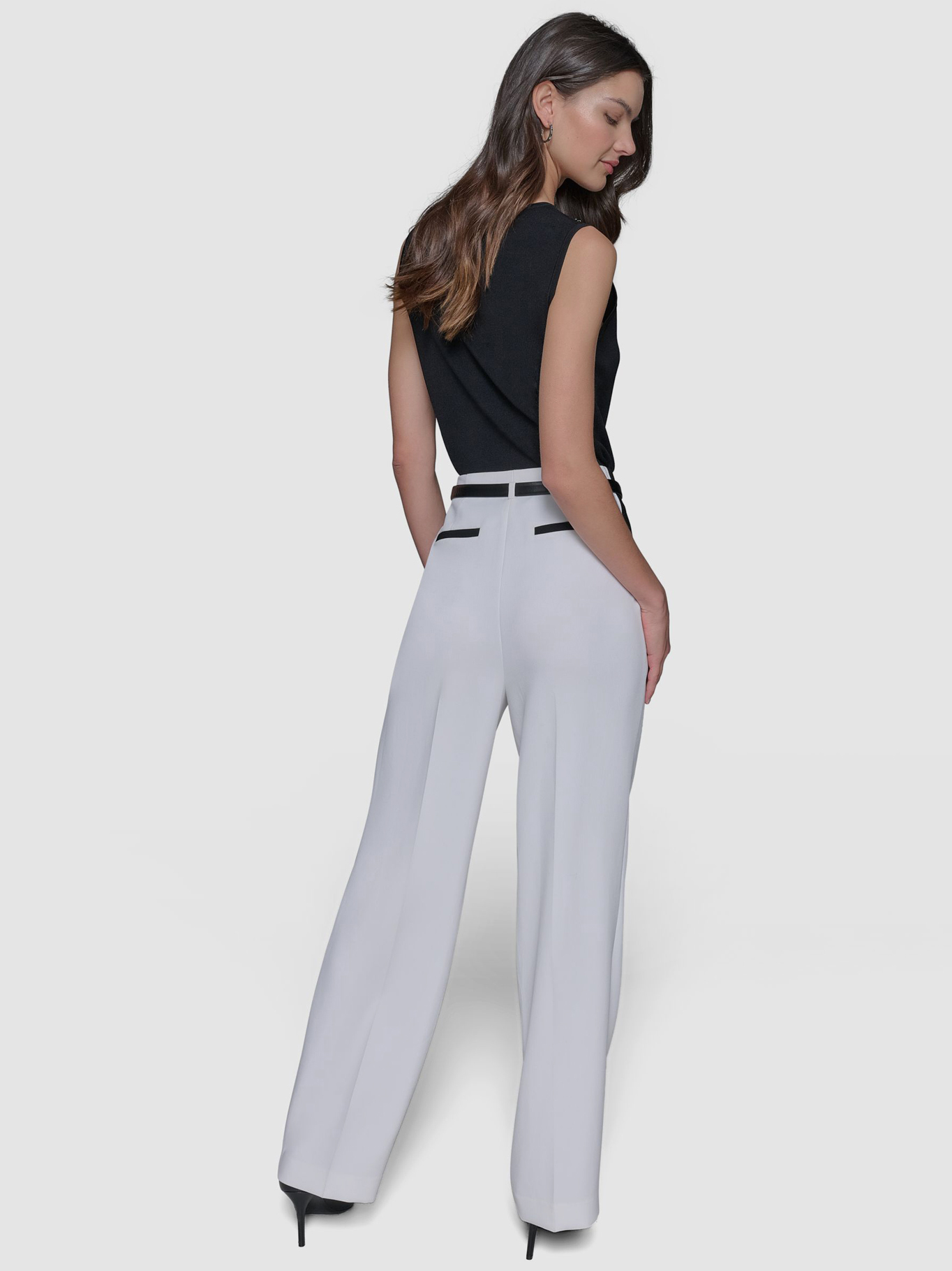 PANTALON DE PIERNA ANCHA CON DETALLES EN CONTRASTE - 3