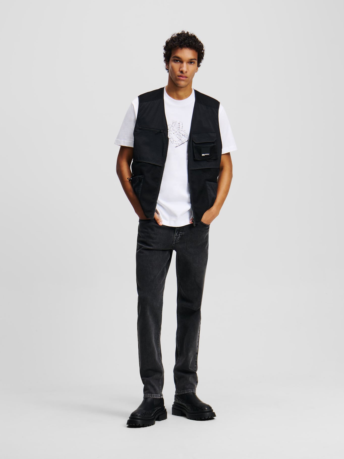 POLERA REGULAR CON MONOGRAMA - 2