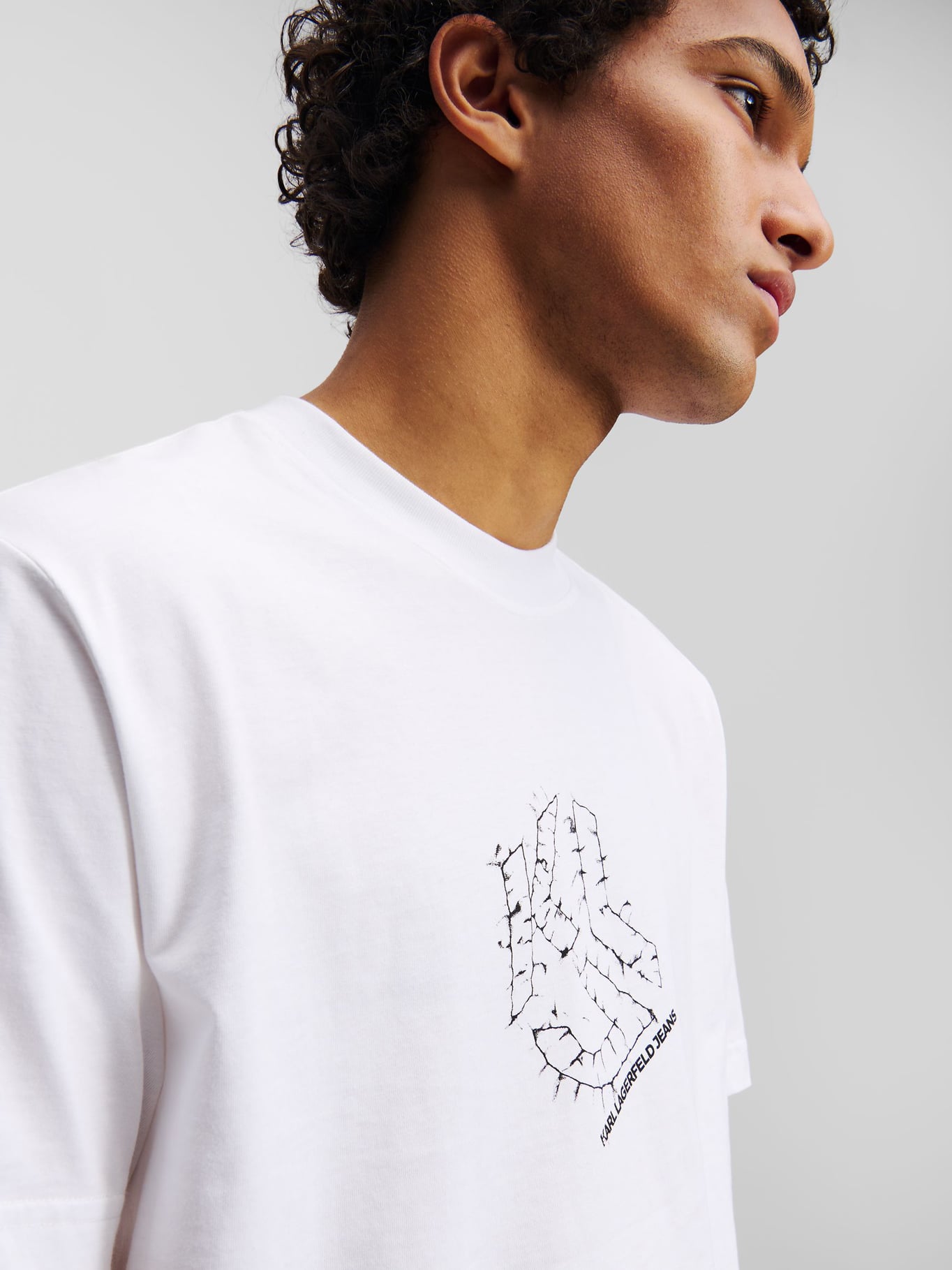 POLERA REGULAR CON MONOGRAMA - 4