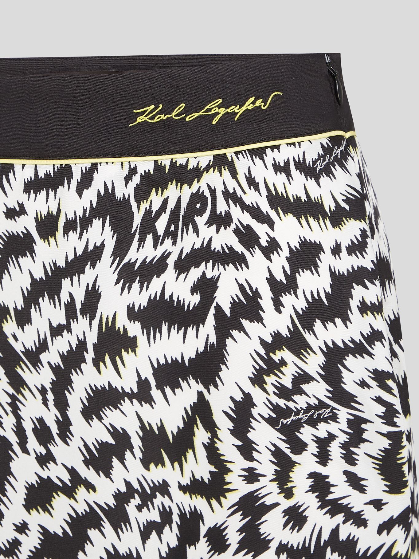 FALDA CON ESTAMPADO DE ZEBRA - 3