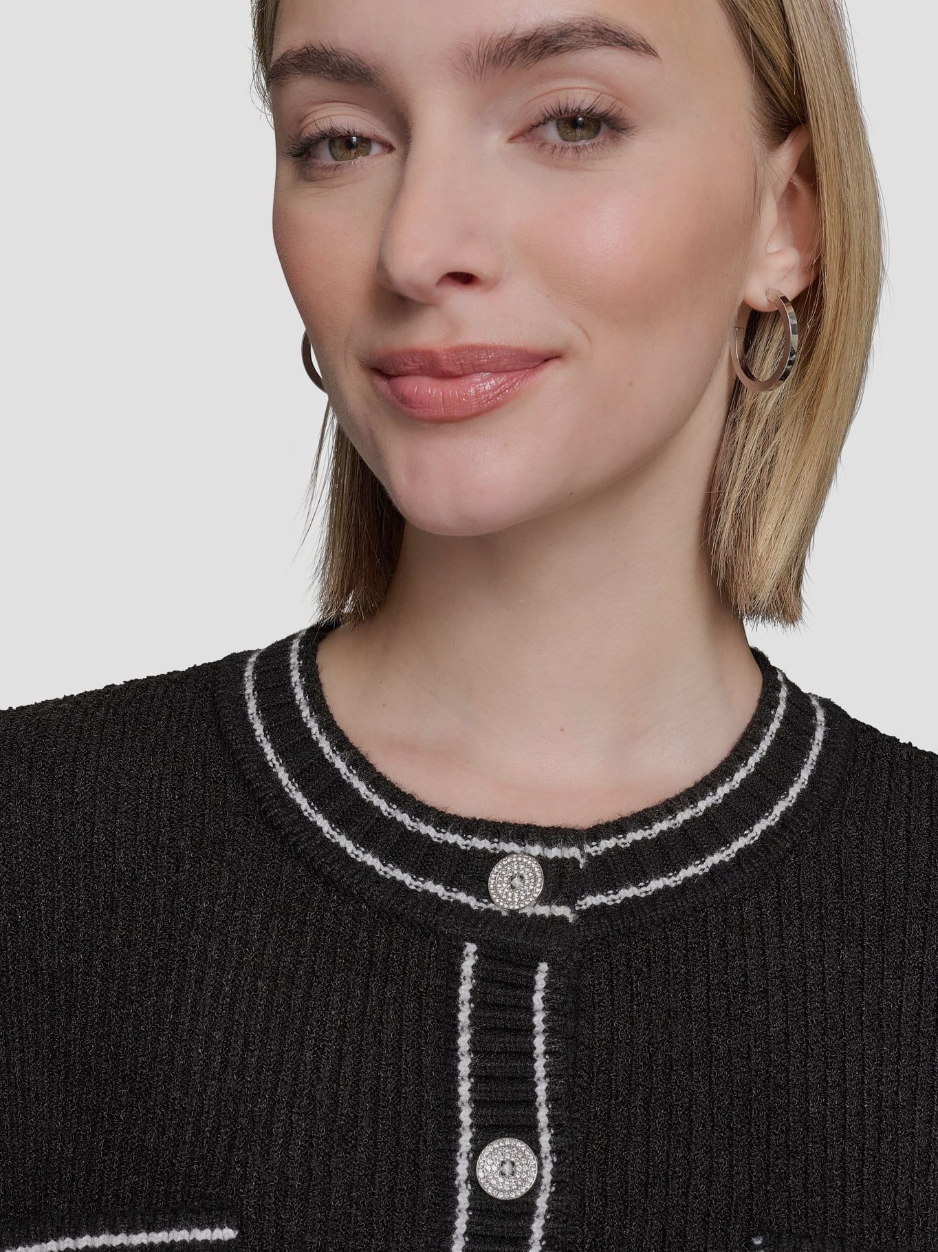 SWEATER MARLED DE MULTIPLES BOLSILLOS - 4
