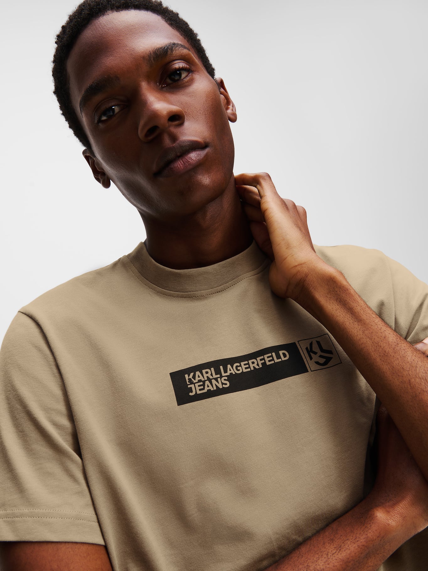 POLERA SLIM GRAPHIC - 4