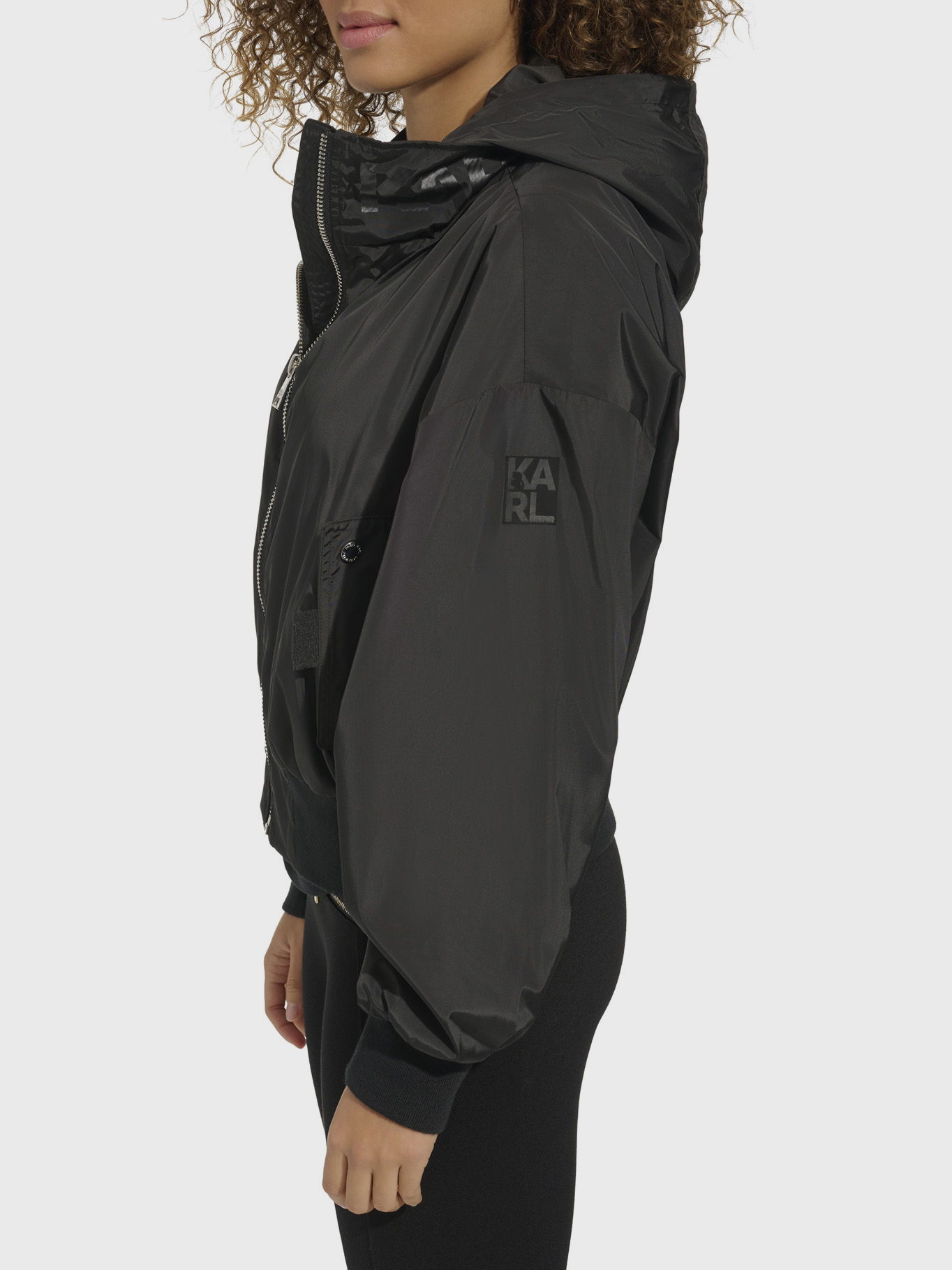 CHAQUETA BOMBER Y CUELLO CON LOGO - 5