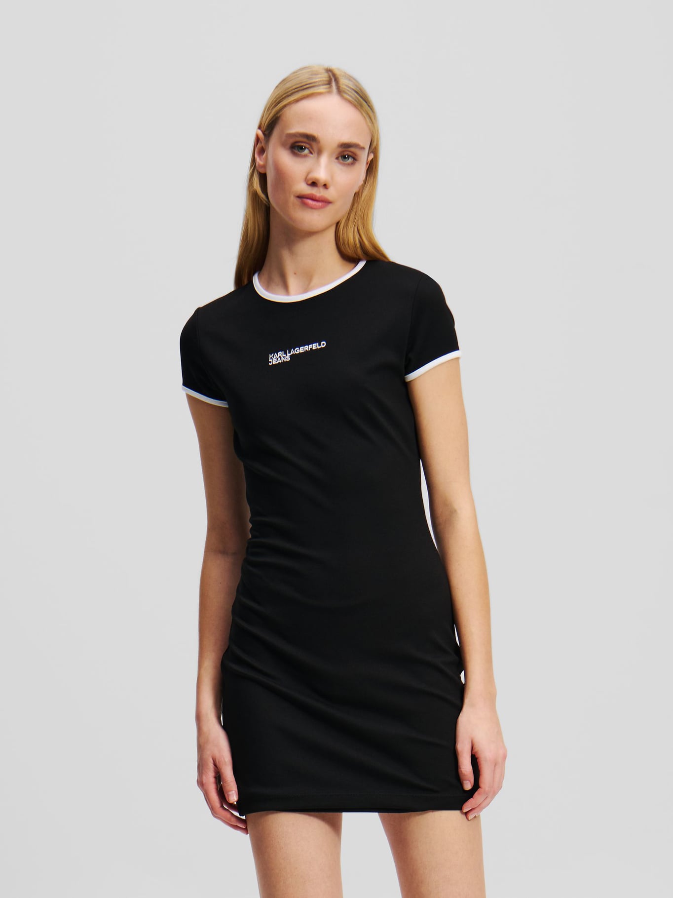 VESTIDO TIPO POLERA SLIM CON LOGO - 1