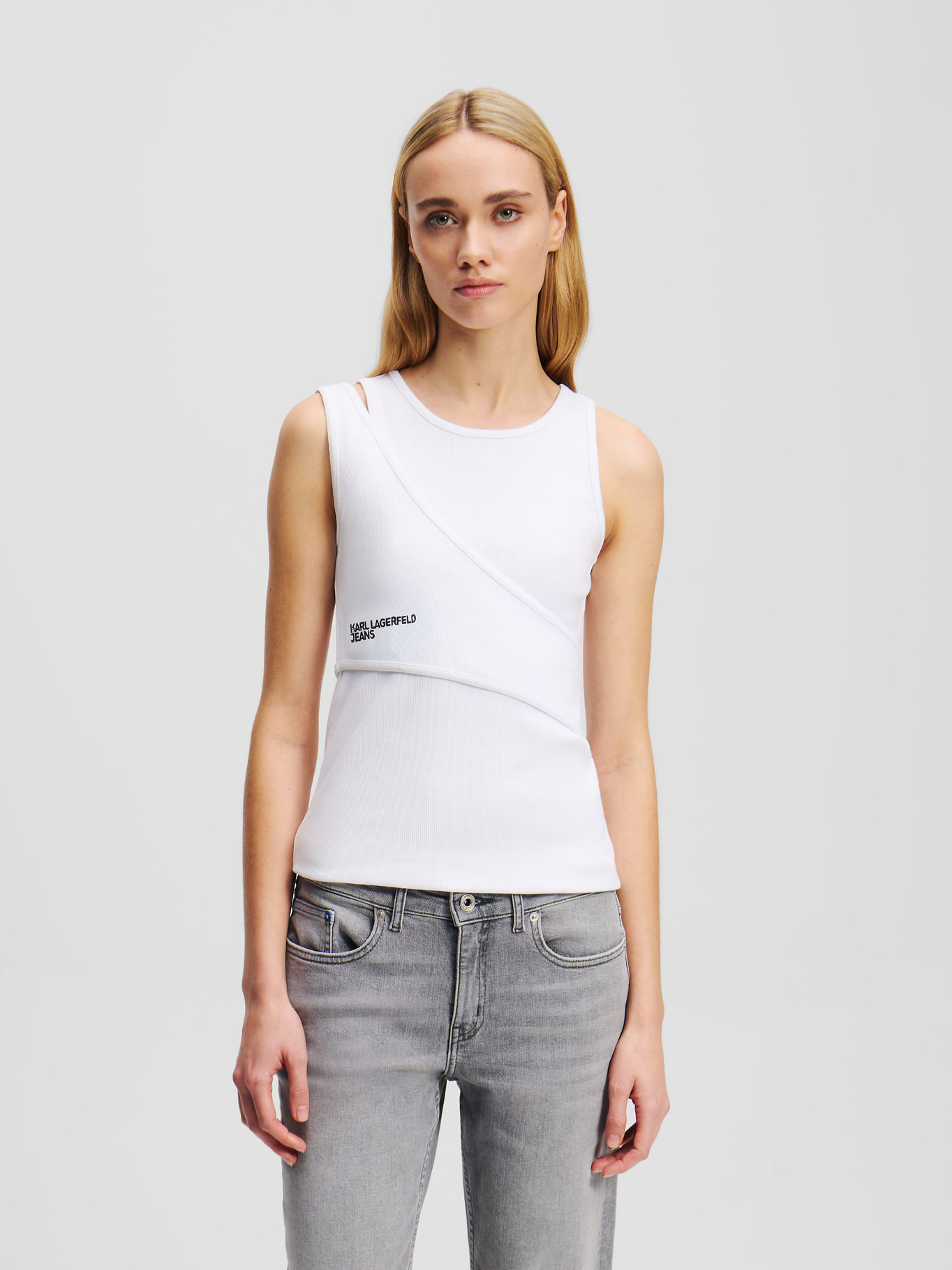 POLERA ACANALADA SIN MANGAS - 1