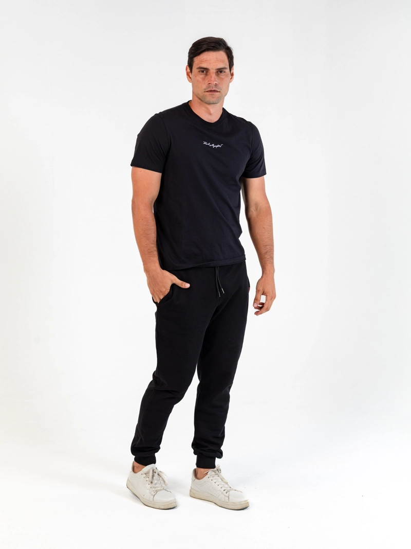 POLERA ESSENTIAL CON FIRMA BORDADA - 2