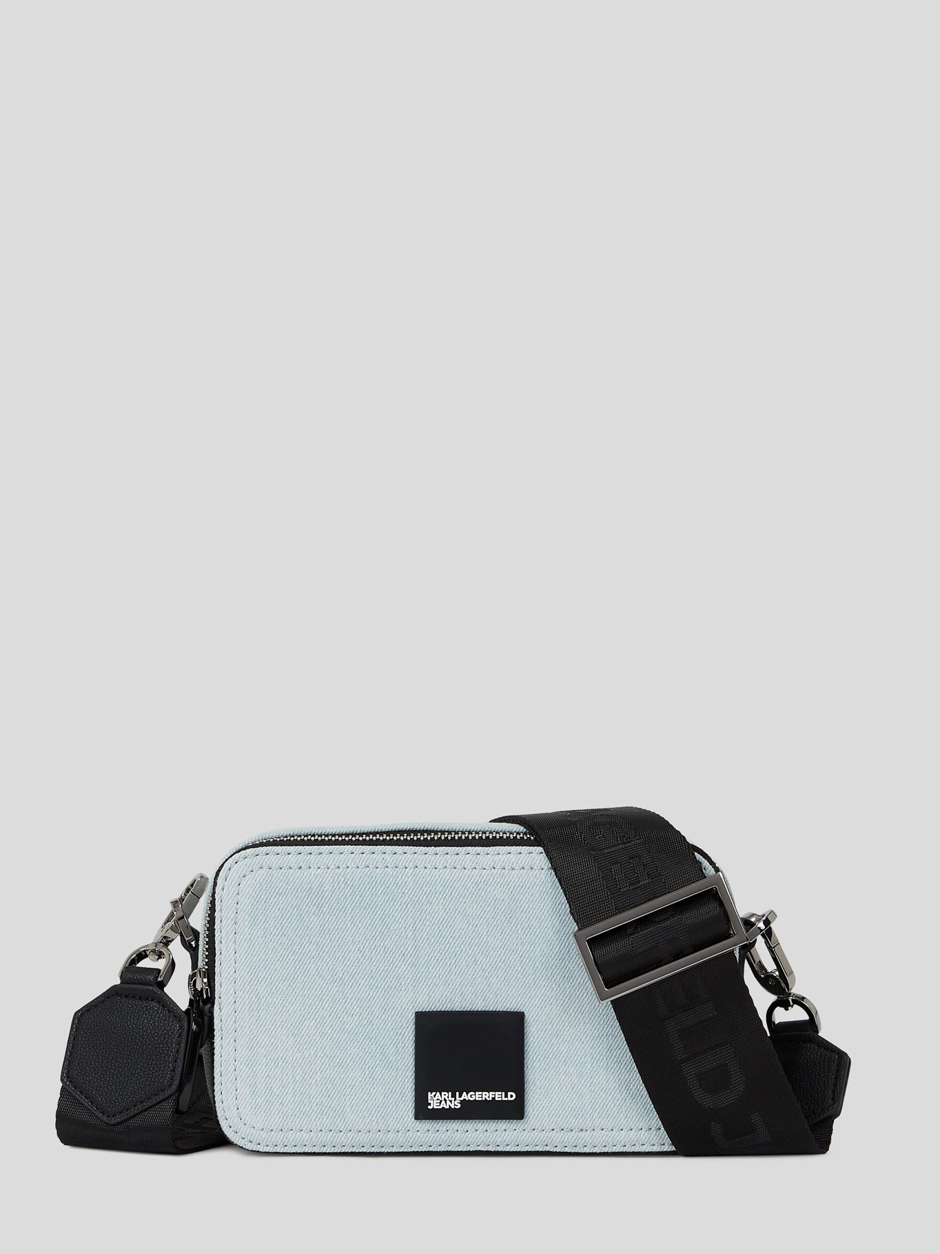 CARTERA DENIM CON LOGO EN CAJA - 1