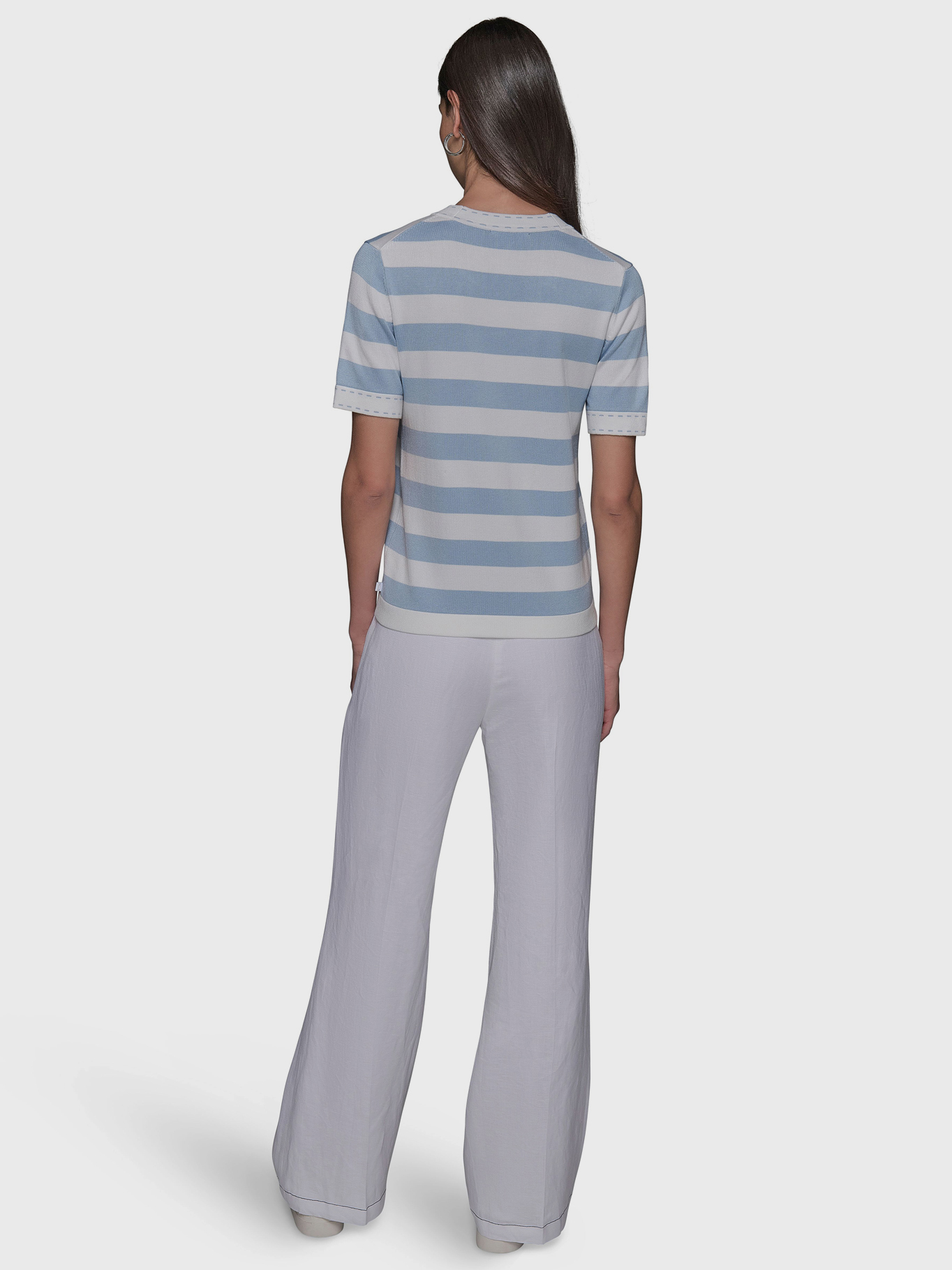 SWEATER DE RAYAS CON CUELLO REDONDO - 3