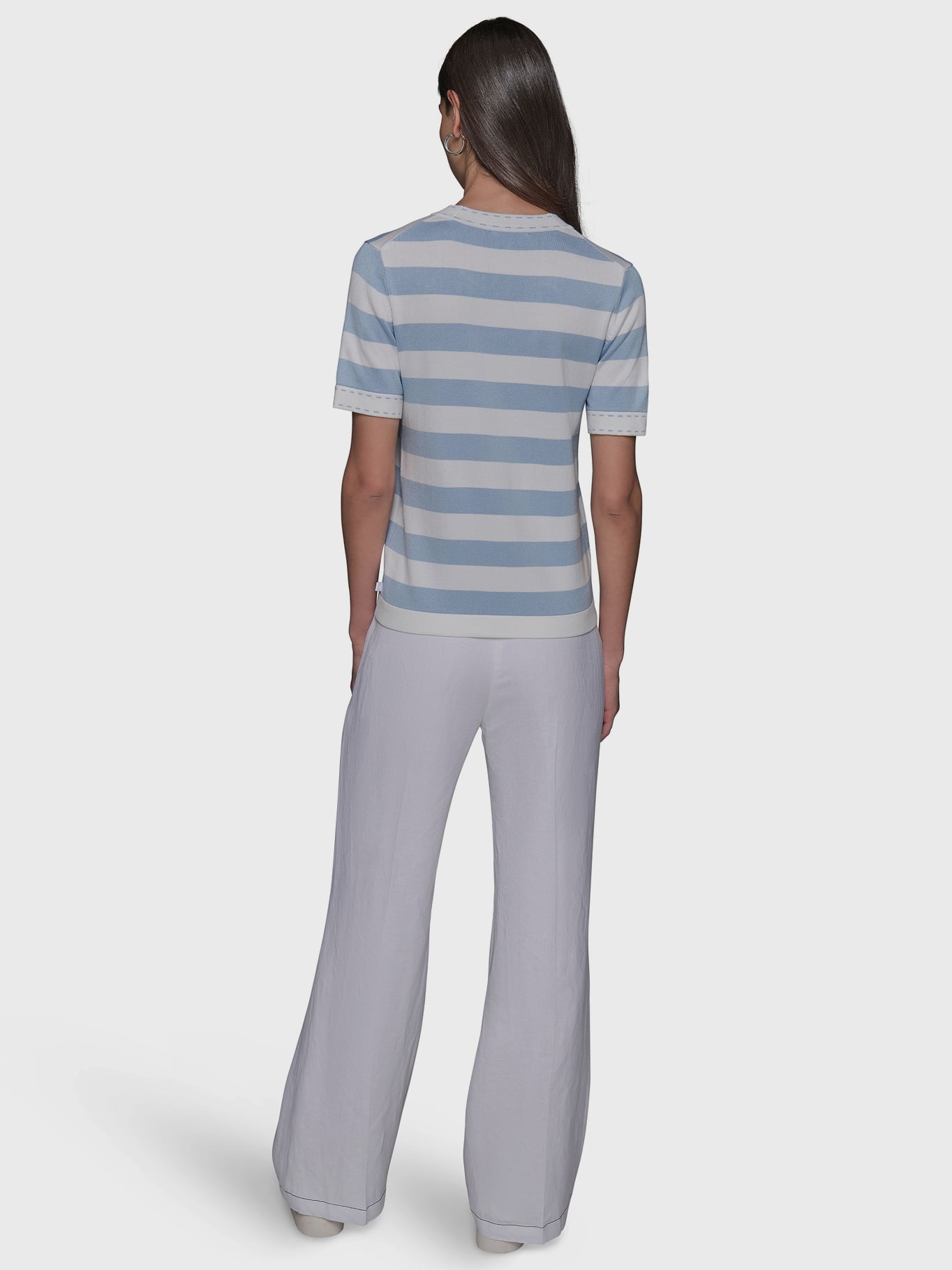 SWEATER DE RAYAS CON CUELLO REDONDO - 3