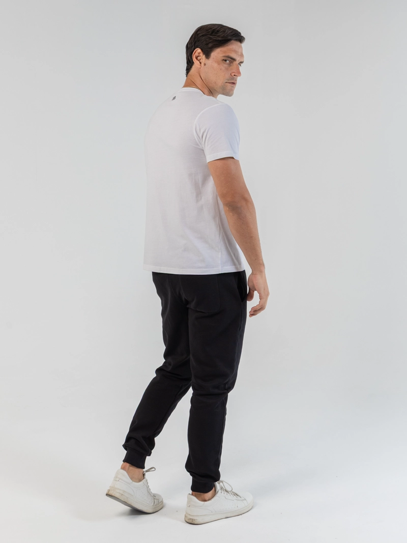 POLERA CON PERFIL DE KARL - 3