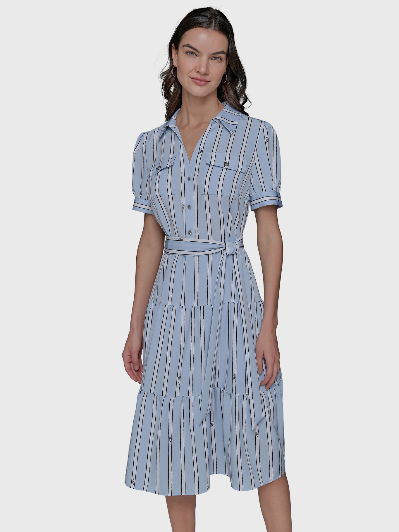 VESTIDO MIDI CON ESTAMPADO DE RAYAS - 1