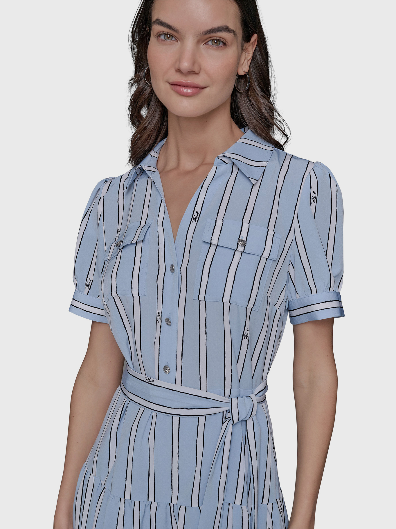 VESTIDO MIDI CON ESTAMPADO DE RAYAS - 4