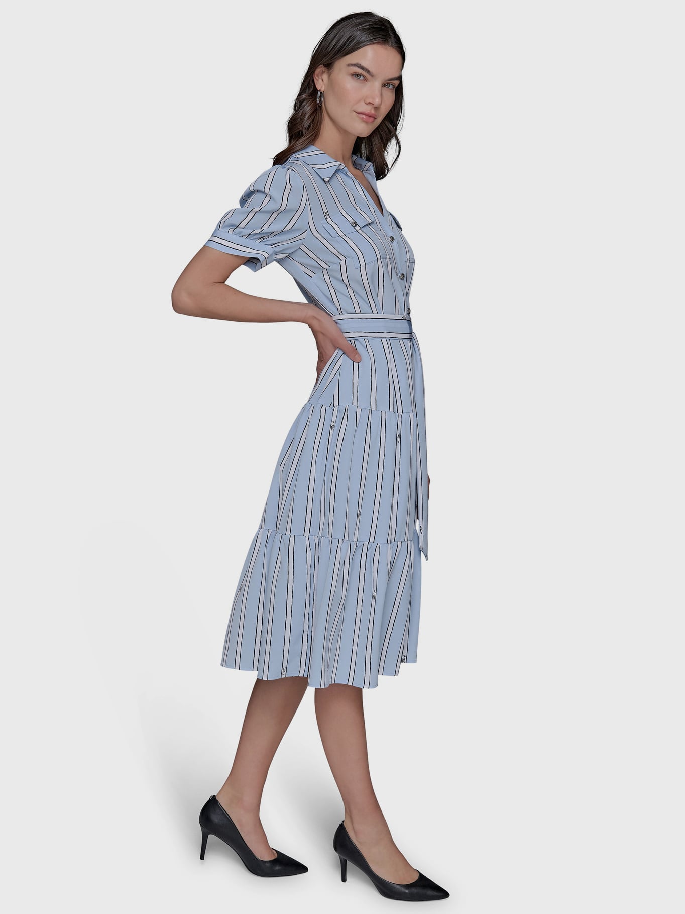 VESTIDO MIDI CON ESTAMPADO DE RAYAS - 5