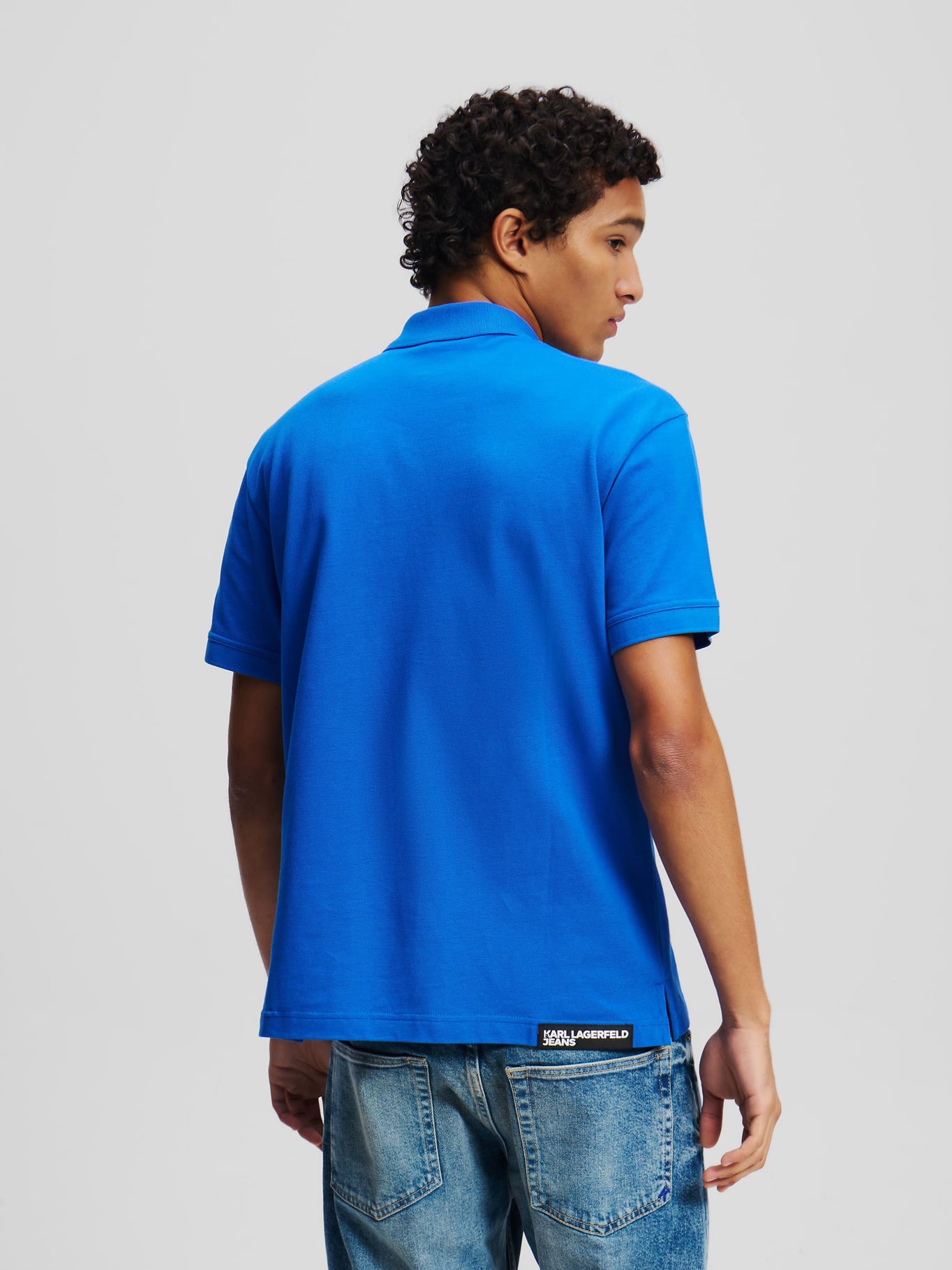 POLO REGULAR CON LOGOTIPO - 3