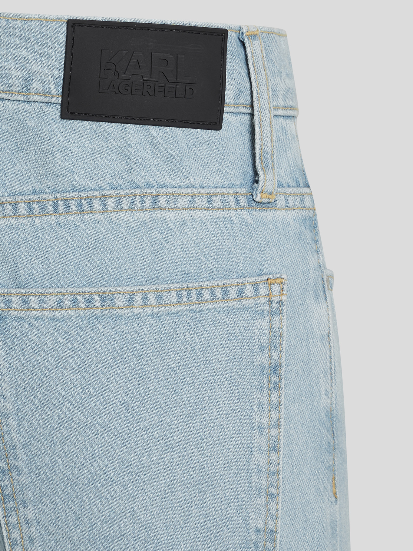 JEANS STRAIGHT CON LOGO - 3