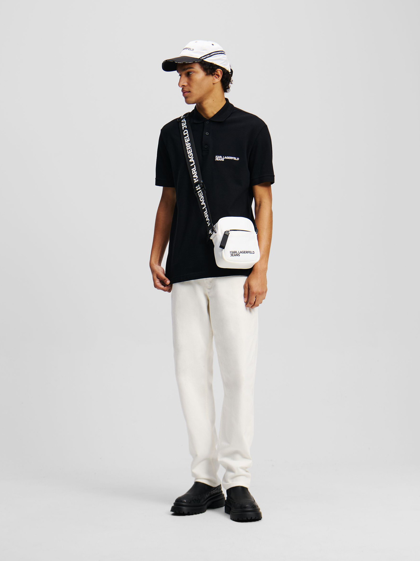 POLO REGULAR CON LOGOTIPO - 2