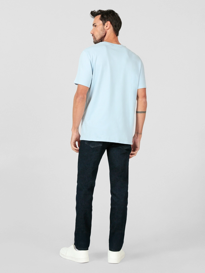 POLERA CON LOGO INVERTIDO - 4