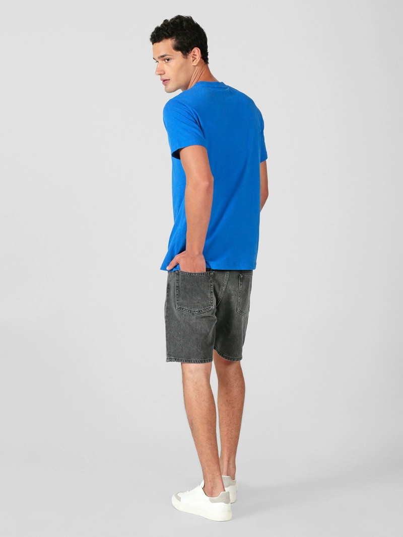 POLERA SLIM CON LOGO - 4
