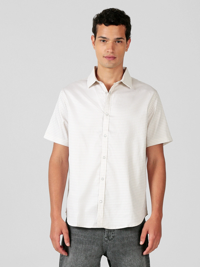 CAMISA DE MANGA CORTA CON ESTAMPADO - 1
