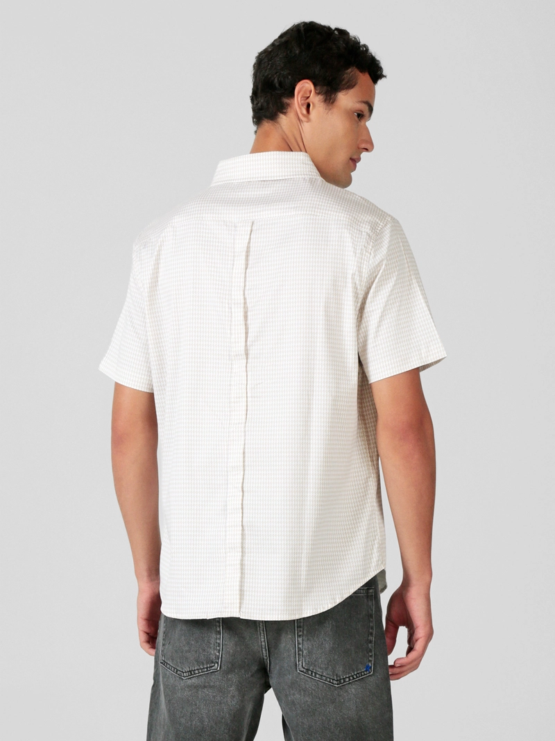 CAMISA DE MANGA CORTA CON ESTAMPADO - 3