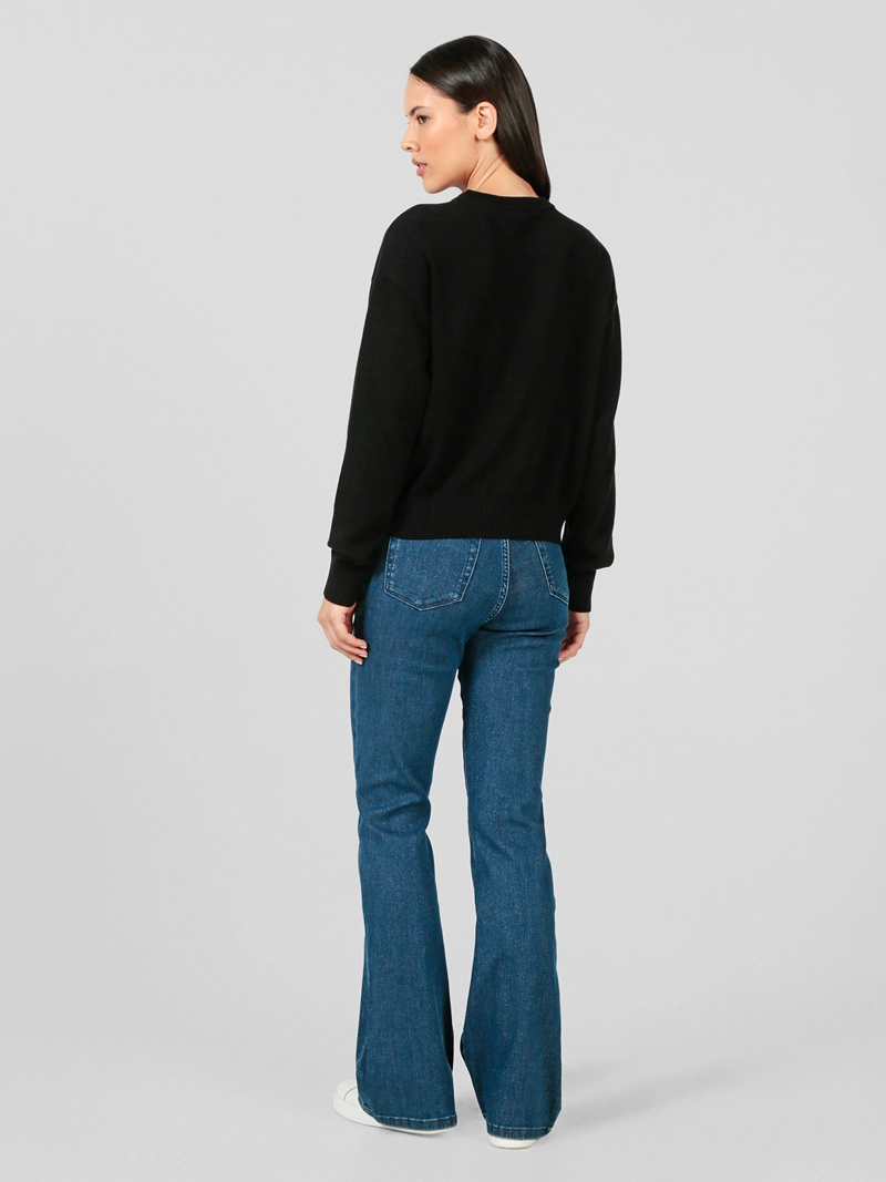 SWEATER REGULAR CON LOGOTIPO - 4