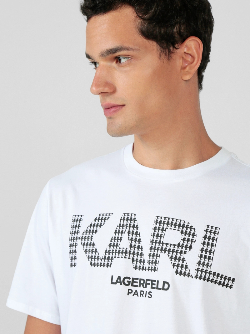 POLERA CON ESTAMPADO COLOR BLOCK - 5