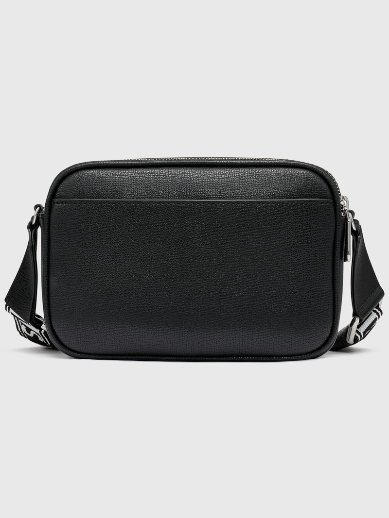 CARTERA BANDOLERA CON LOGO EN CONTRASTE - 2