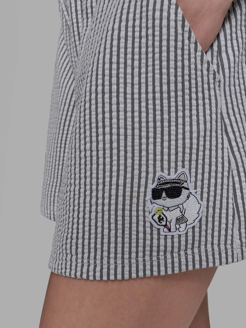 SHORT CON PARCHE - 5