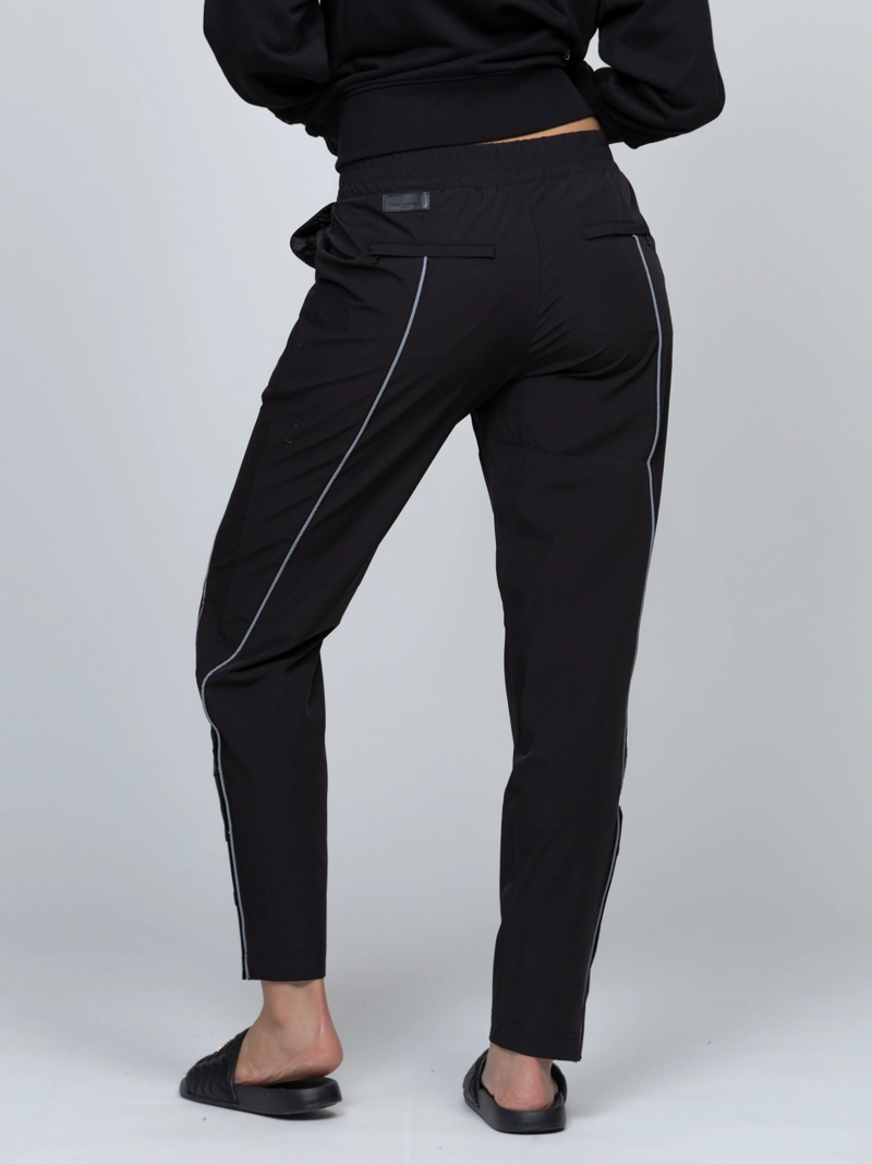 PANTALON DEPORTIVO DE NAILON - 5