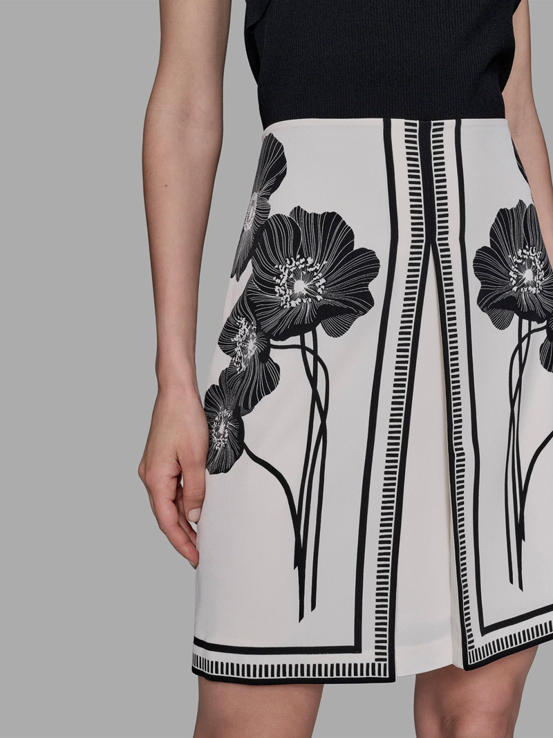 FALDA CON ESTAMPADO FLORAL - 4