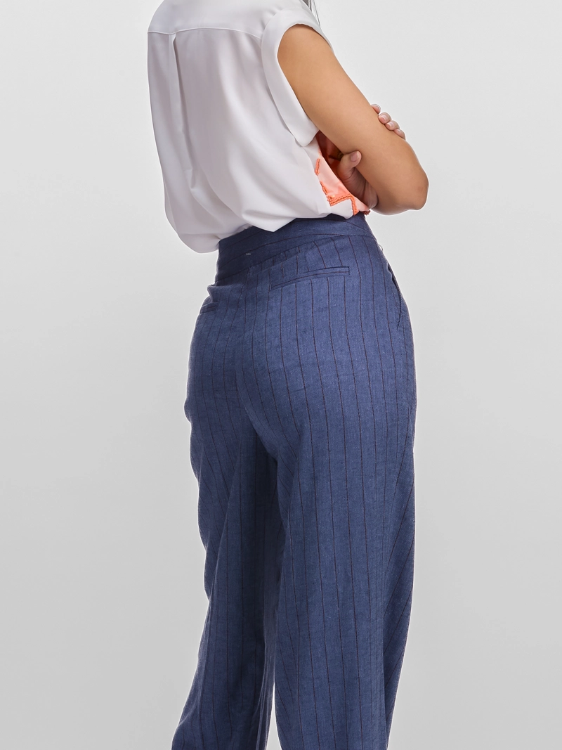 PANTALON DE LINO CON CORTE RELAJADO - 3