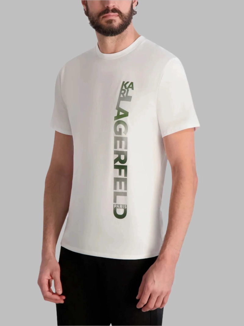 POLERA CON LOGO DE EFECTO METALICO - 3