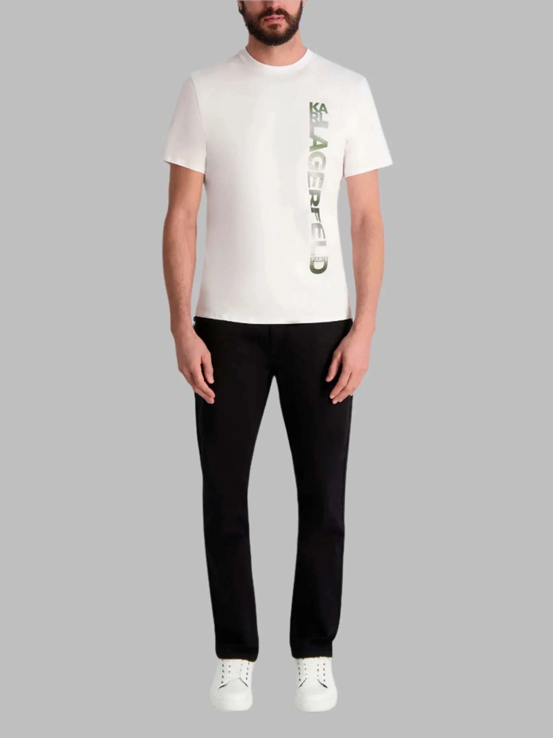 POLERA CON LOGO DE EFECTO METALICO - 4