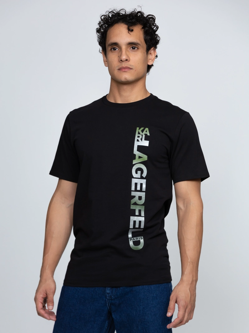 POLERA CON LOGO DE EFECTO METALICO - 1