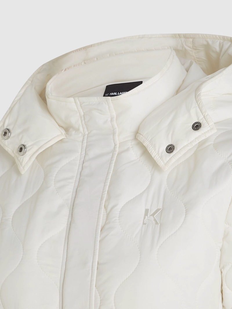 CHAQUETA LIGERA ACOLCHADA CON PATRON DE ONDAS - 3