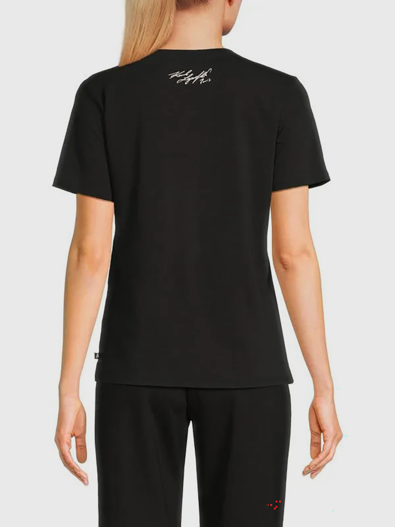 POLERA DE MANGA CORTA CON DETALLES DISTINTIVOS DE KARL - 2
