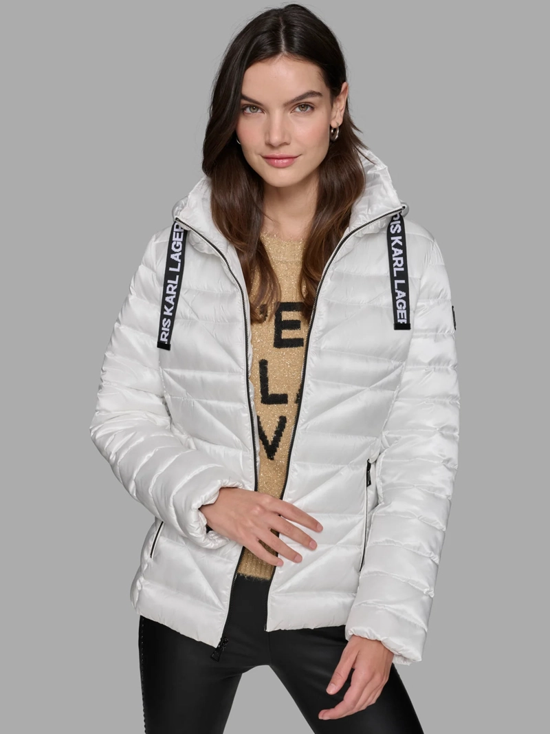 CHAQUETA LIGERA ACOLCHADA CON GORRO AJUSTABLE - 1